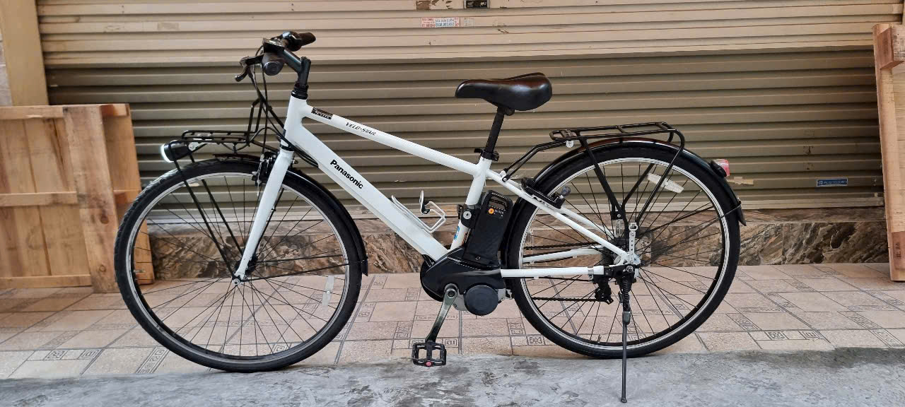Xe Panasonic Velo Star màu trắng