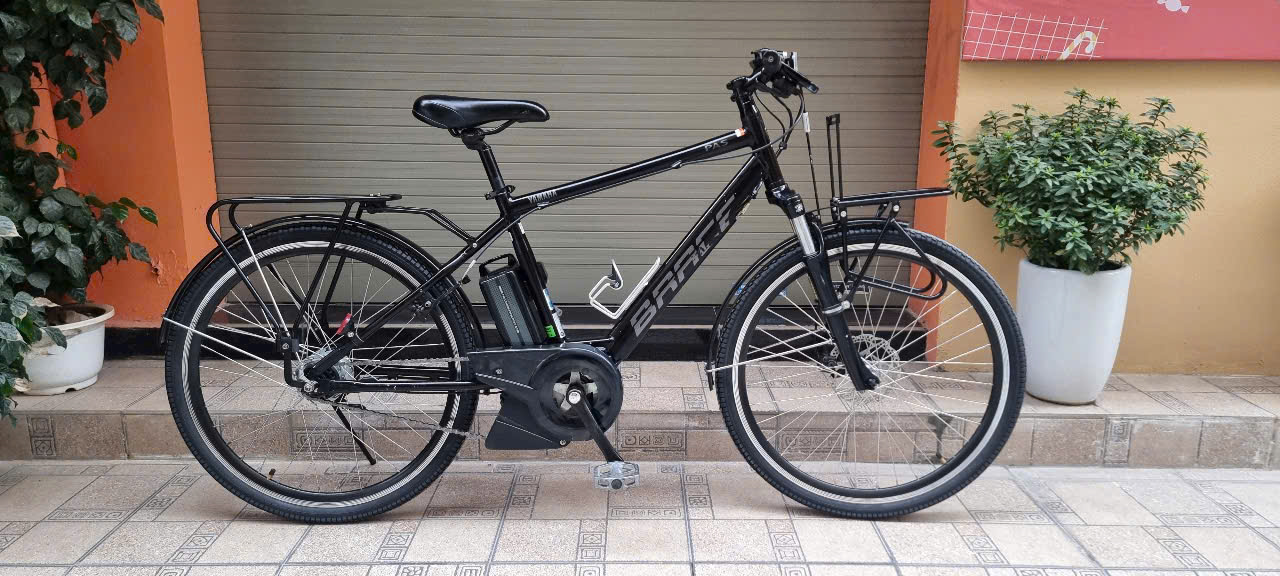 Xe Yamaha Brace 2025 Màu Đen